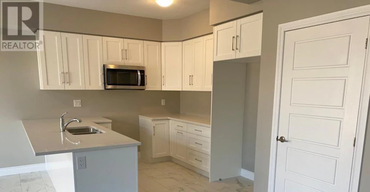 1050 Wright Drive, Midland, ON, L4R 0E4 - 5