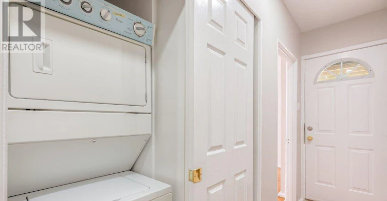 LOWER-16 Acacia Road, Toronto, ON, M4S 2K4 - 16