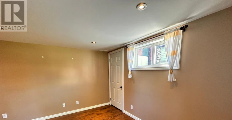 BSMT-404 Trent Street W, Whitby, ON, L1N 1M5 - 5