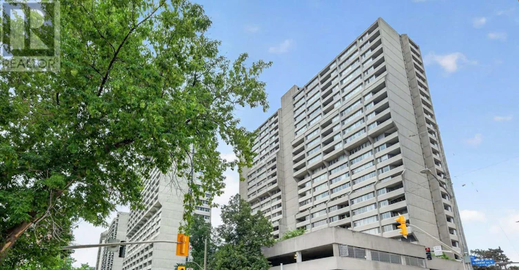 1907-530 Laurier Avenue, Ottawa, ON, K1R 7T1