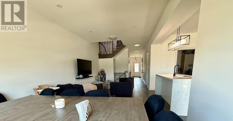 13 Harvest Crescent, Barrie, ON, L9J 0T3 - 13