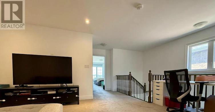 13 Harvest Crescent, Barrie, ON, L9J 0T3 - 15