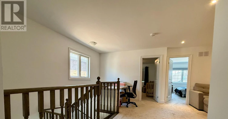 13 Harvest Crescent, Barrie, ON, L9J 0T3 - 16