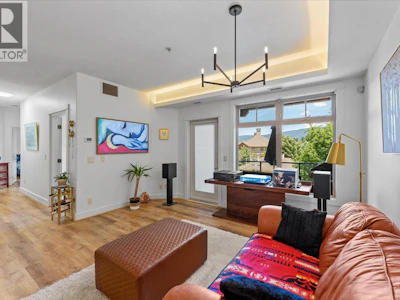 204-2551 Shoreline Drive - 2