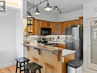 204-2551 Shoreline Drive - 5