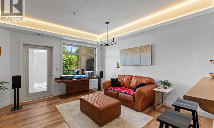 204-2551 Shoreline Drive