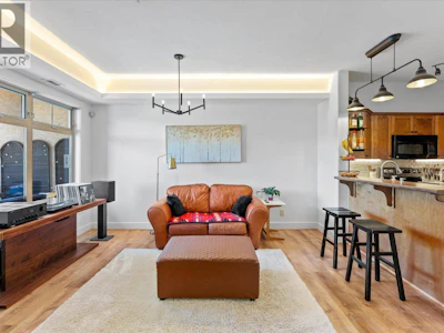 204-2551 Shoreline Drive - 3