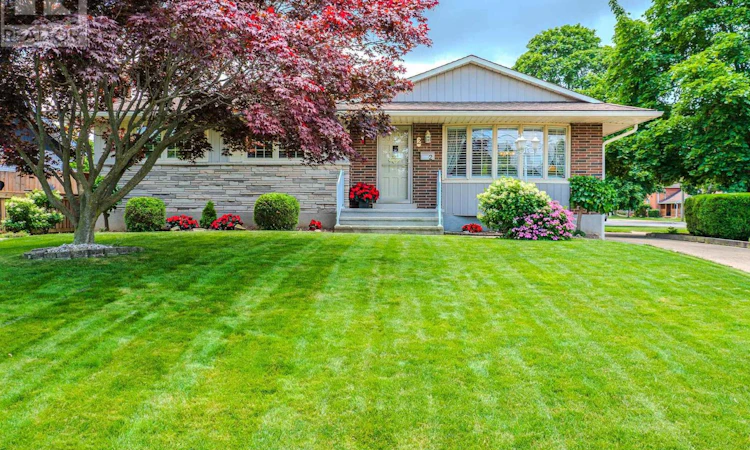 2 Croydon Drive