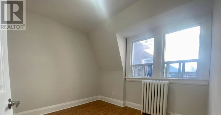 E-341 St Clair Avenue W, Toronto, ON, M5P 1N3 - 6