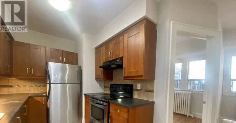 E-341 St Clair Avenue W, Toronto, ON, M5P 1N3 - 3