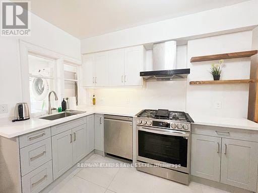 UPPER-299 Robina Avenue E, Toronto, ON, M6C 3Z2 - 4