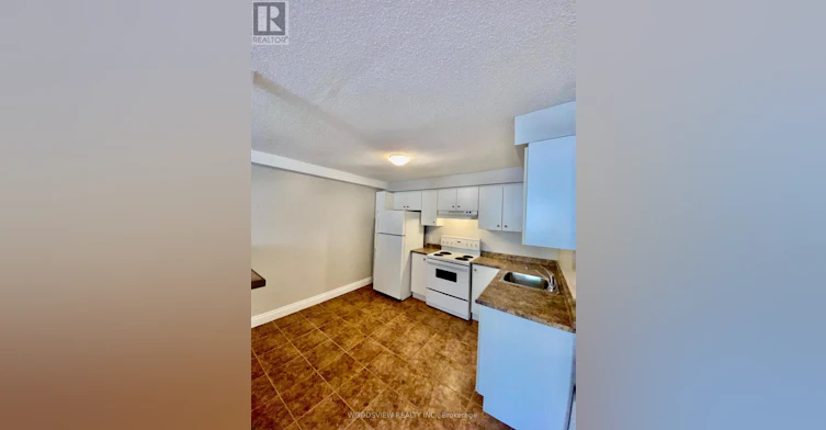 3-17 Washington Street, Markham, ON, L3P 2R3 - 3