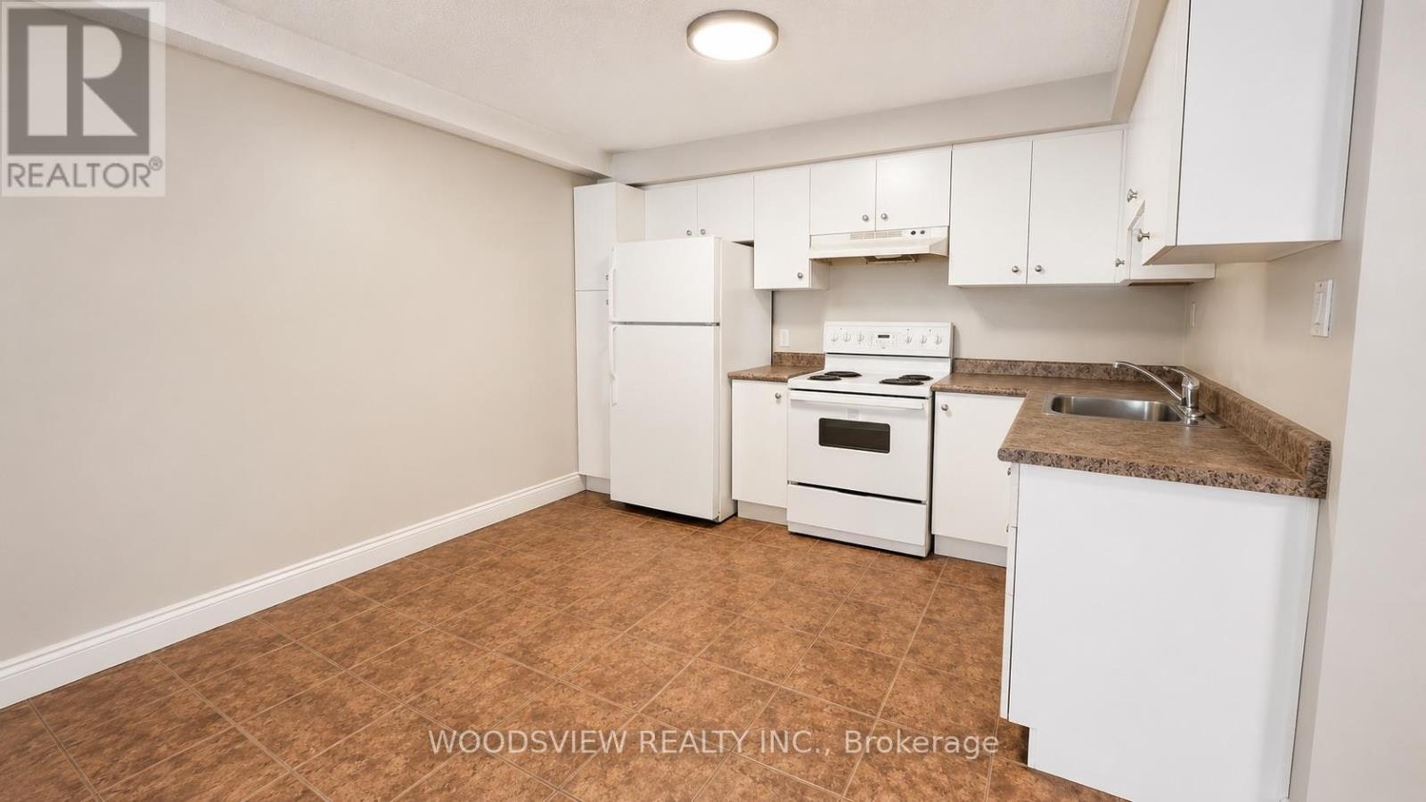 3-17 Washington Street, Markham, ON, L3P 2R3 - 2