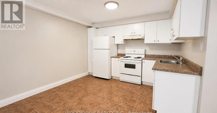 3-17 Washington Street, Markham, ON, L3P 2R3 - 2