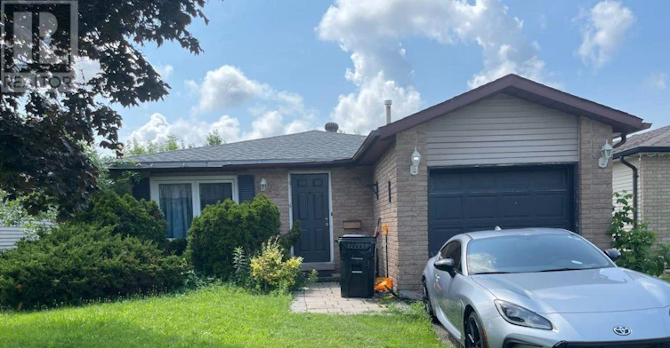 2-73 Hickling Trail, Barrie, ON, L4M 5S7 - 13