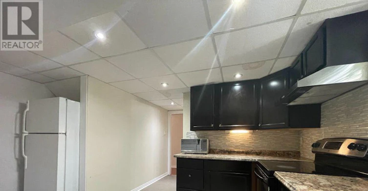 2-73 Hickling Trail, Barrie, ON, L4M 5S7 - 4