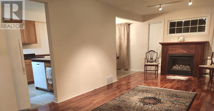 1058 Lexington Circle, Windsor, ON, N8S 4T3 - 2