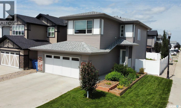 3755 Gee Crescent