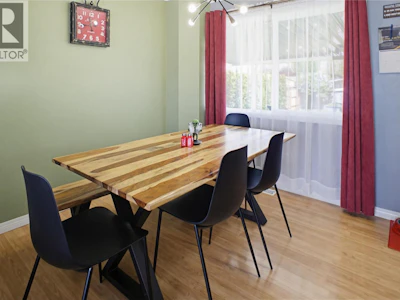 1684 Greenfield Avenue - 4