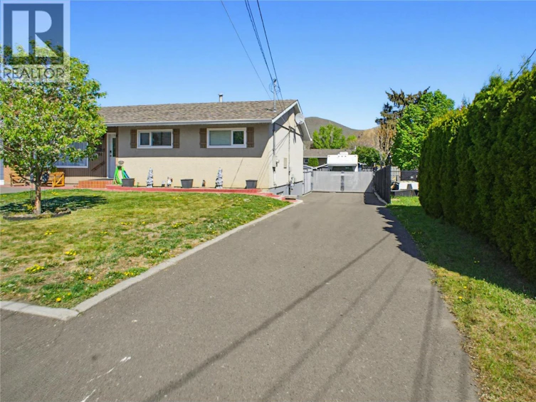 1684 Greenfield Avenue, Kamloops, BC, V2B 4N6 - 28