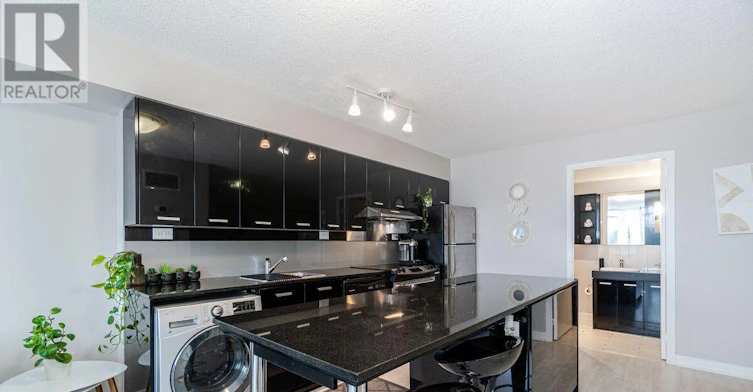 306-15 Singer Court, Toronto, ON, M2K 0B4 - 8