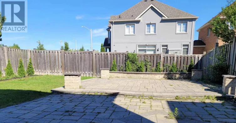 5 Mirando Street, Richmond Hill, ON, L4S 2W8 - 9