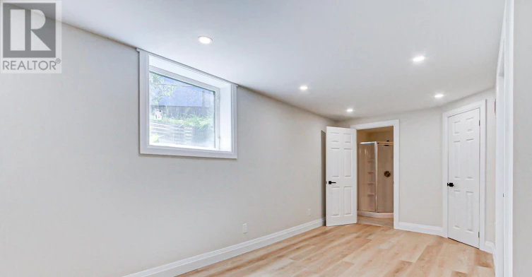 B-4 Carrington Place, Bradford West Gwillimbury, ON, L3Z 2V3 - 14