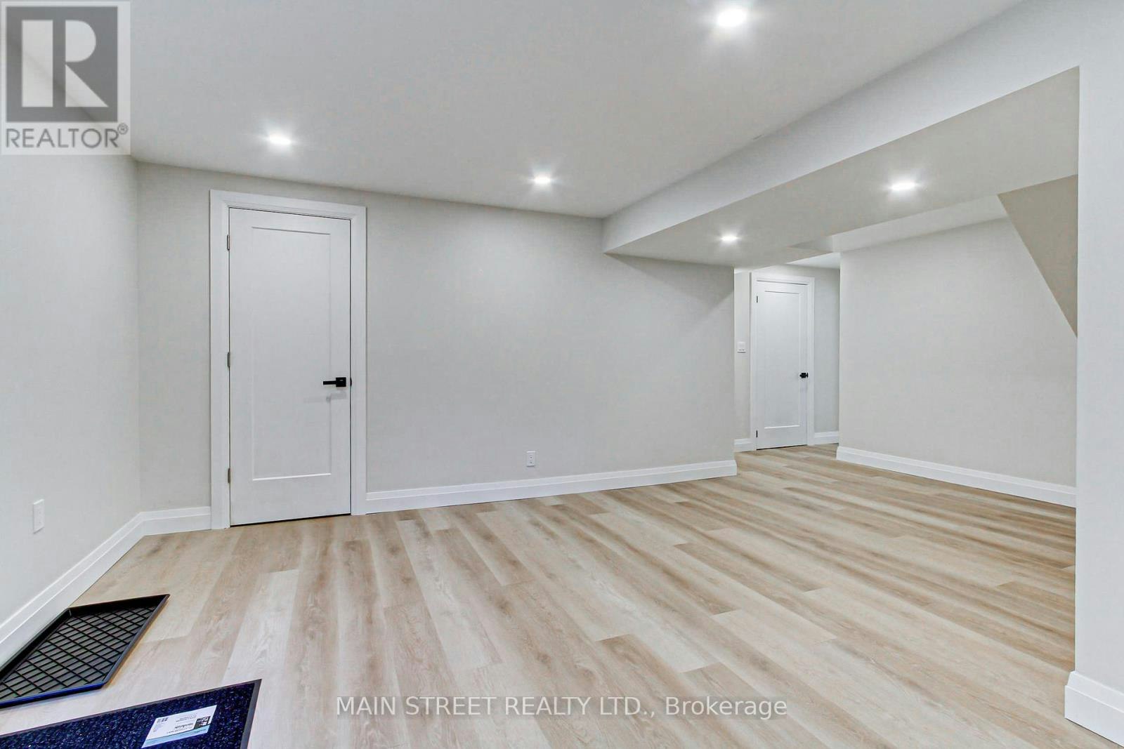 B-4 Carrington Place, Bradford West Gwillimbury, ON, L3Z 2V3 - 12