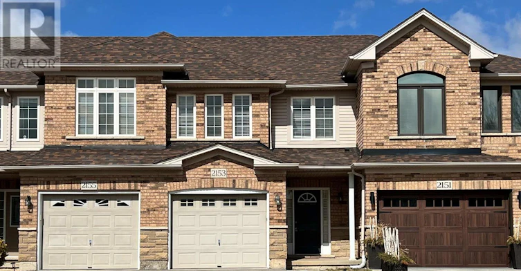 2153 Redstone Crescent, Oakville, ON, L6M 5B2 - 2