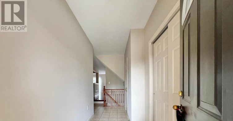 2153 Redstone Crescent, Oakville, ON, L6M 5B2 - 3