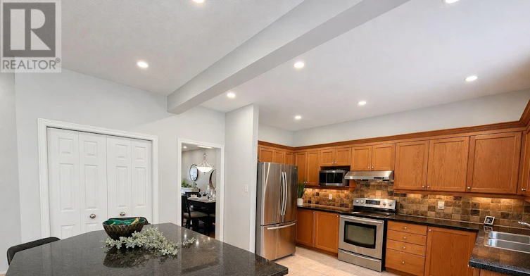 70 Doonmills Drive, Kitchener, ON, N2P 2X3 - 7