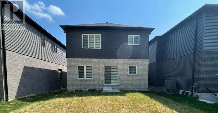 27 Mckernan Ave Avenue, Brantford, ON, N3V 0C2 - 33
