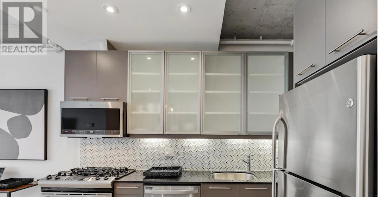 704-533 Richmond Street W, Toronto, ON, M5V 3Y1 - 11