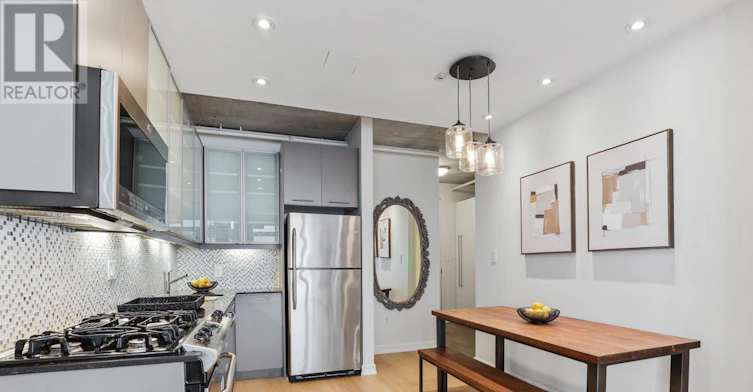704-533 Richmond Street W, Toronto, ON, M5V 3Y1 - 14