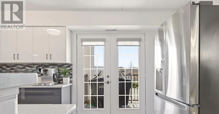215-1411 Walkers Line, Burlington, ON, L7M 4P5 - 11