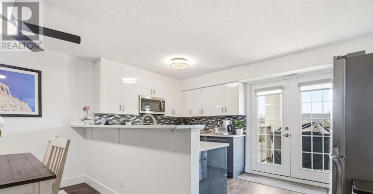 215-1411 Walkers Line, Burlington, ON, L7M 4P5 - 8