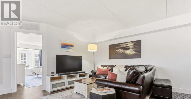 215-1411 Walkers Line, Burlington, ON, L7M 4P5 - 4