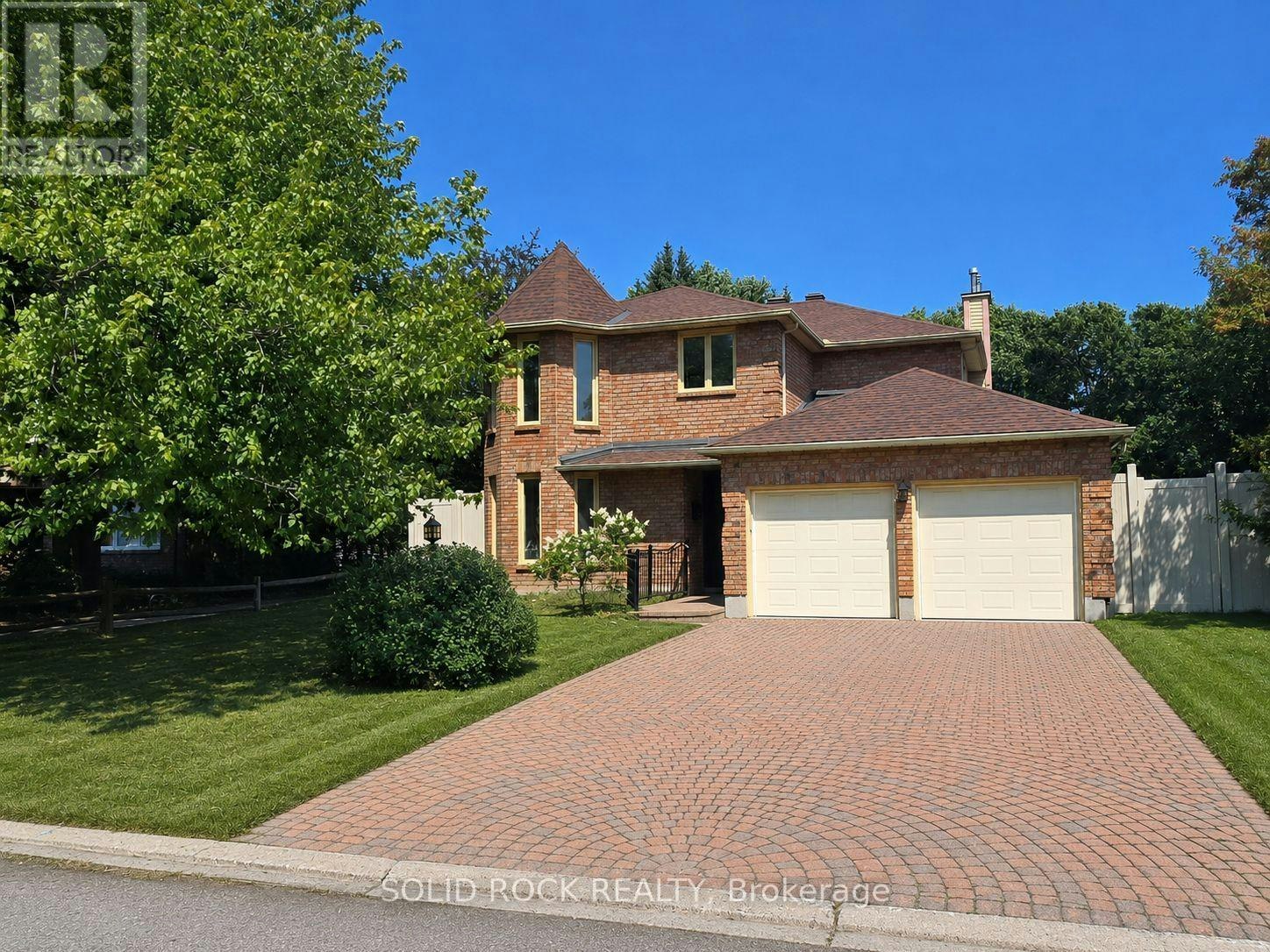 54 Huntsman Crescent, Ottawa, ON, K2M 1C4