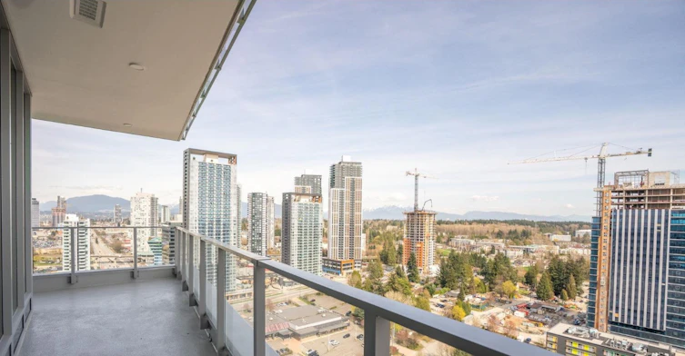 2707-9675 King George Boulevard, Surrey, BC, V3T 0T7 - 17