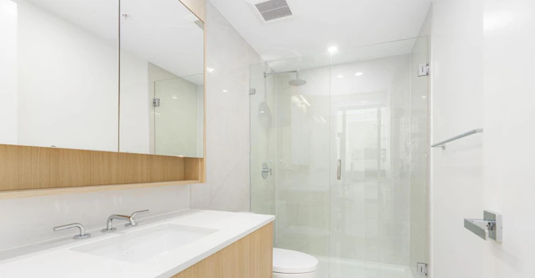 2707-9675 King George Boulevard, Surrey, BC, V3T 0T7 - 14