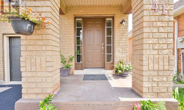 41 Milkweed Crescent