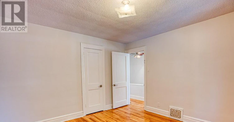 413 Holland Avenue, Ottawa, ON, K1Y 0Z3 - 37