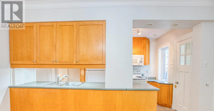 413 Holland Avenue, Ottawa, ON, K1Y 0Z3 - 15