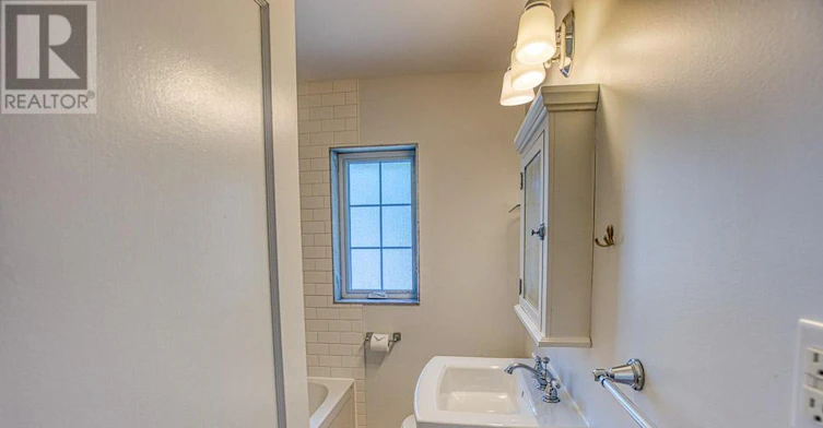 413 Holland Avenue, Ottawa, ON, K1Y 0Z3 - 38