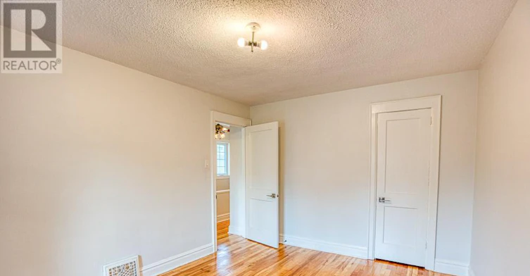 413 Holland Avenue, Ottawa, ON, K1Y 0Z3 - 35