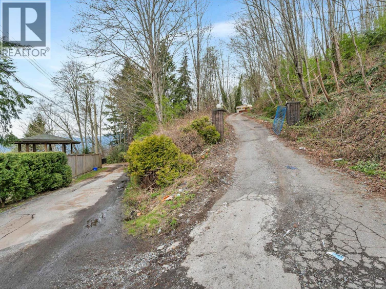 7235-7356 Bayview & Braeside Drive, Burnaby, BC, V5A 4T3 - 33