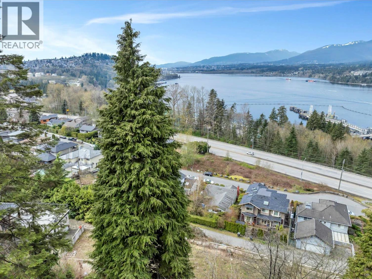 7235-7356 Bayview & Braeside Drive, Burnaby, BC, V5A 4T3 - 23