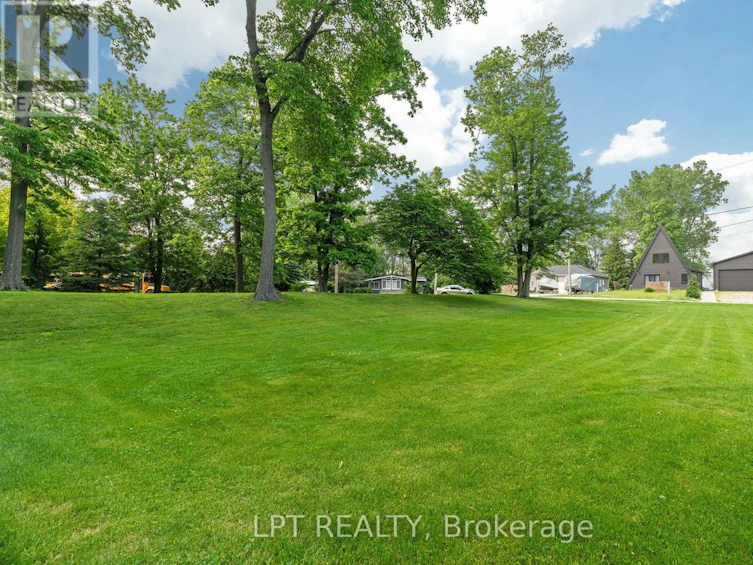 8459 Adams Court, Lambton Shores, ON, N0M 1T0