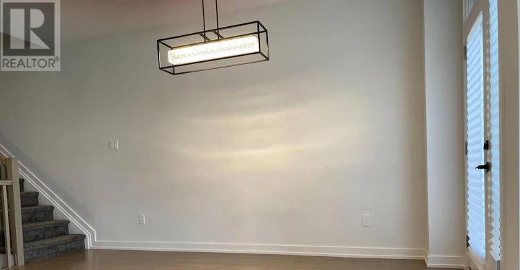 370 Walden Drive, Ottawa, ON, K2K 0M9 - 12