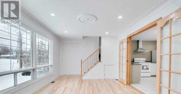 A-2551 Innes Avenue, Ottawa, ON, K1B 3K1 - 4